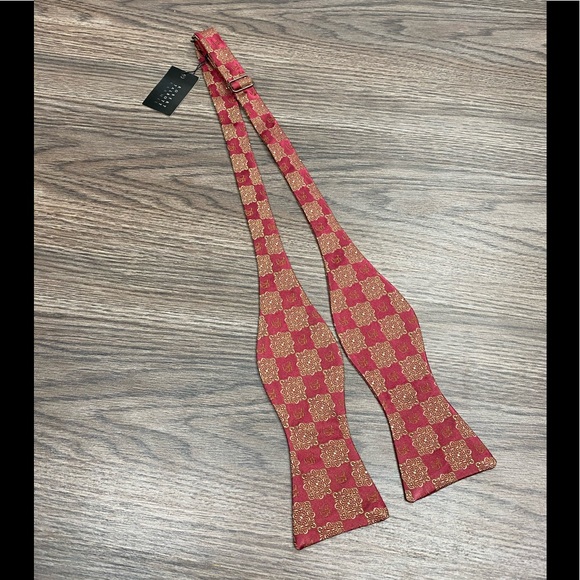 Robert Talbott NWT Red & Gold Check Bowtie - Picture 1 of 4